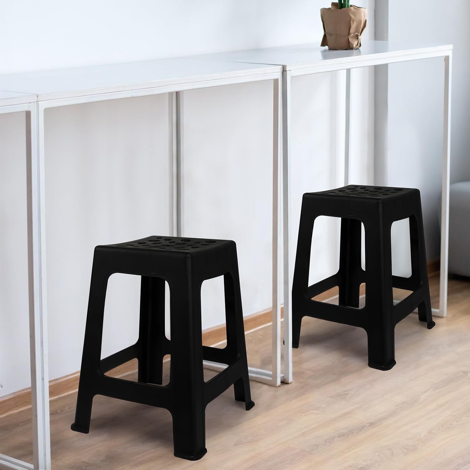 Black Nesting Plastic Stools 6 Pack
